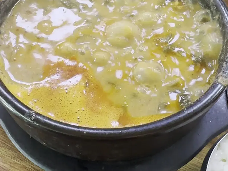 추어탕 클로즈업