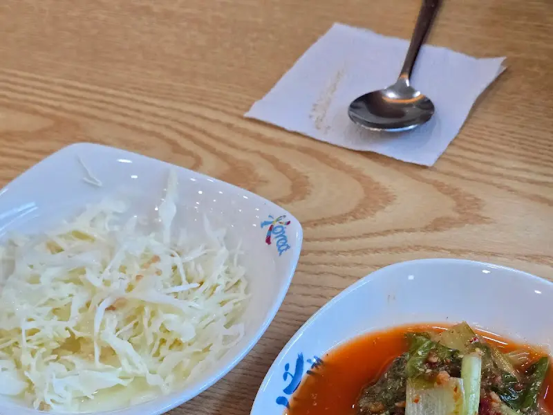 천지면옥 밑반찬