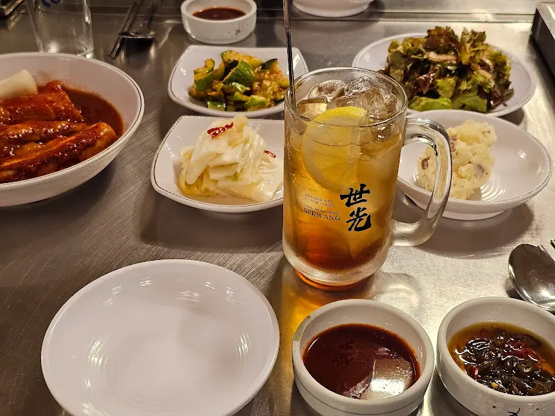 다채로운 기본 찬