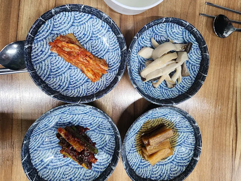 천수식당 밑반찬