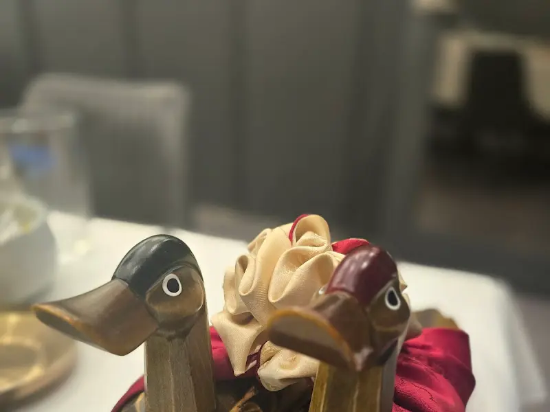 테이블 위의 장식품