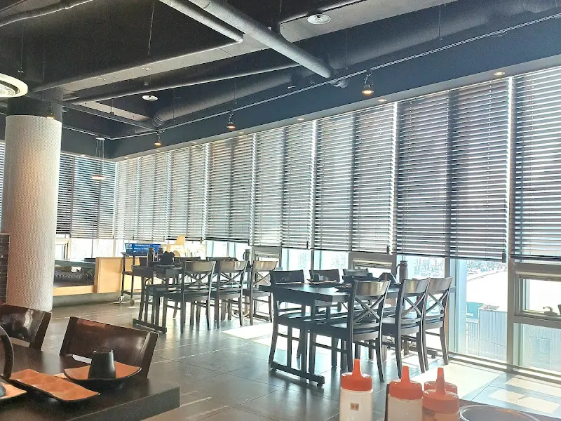 넓고 쾌적한 내부