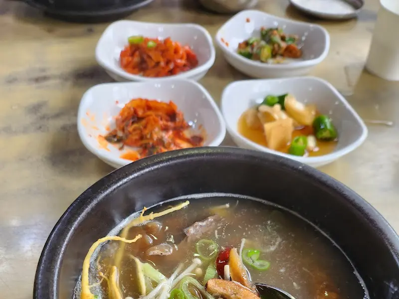 수제비와 반찬의 조화