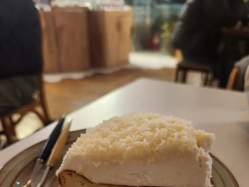 군고구마 바스크 치즈케이크