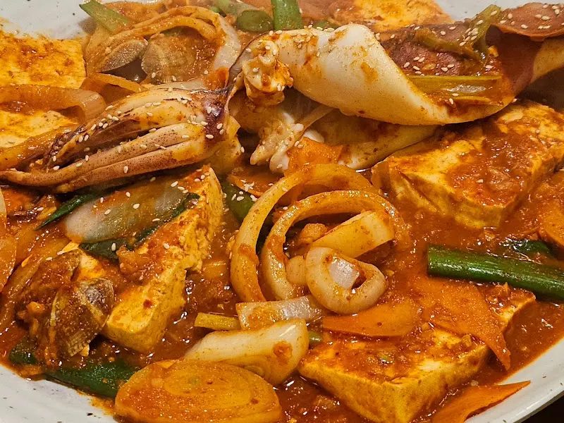 오징어 두부두루치기