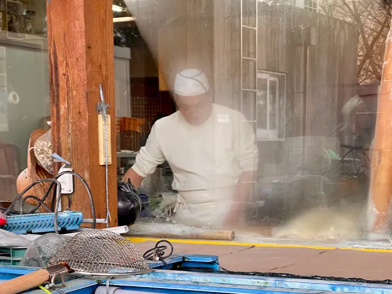 칼국수 면 만드는 모습