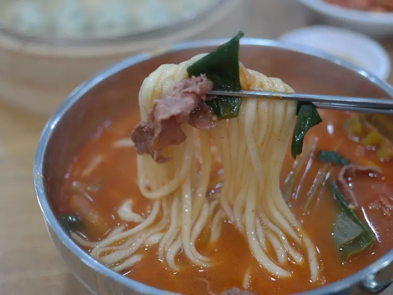 육개장 칼국수