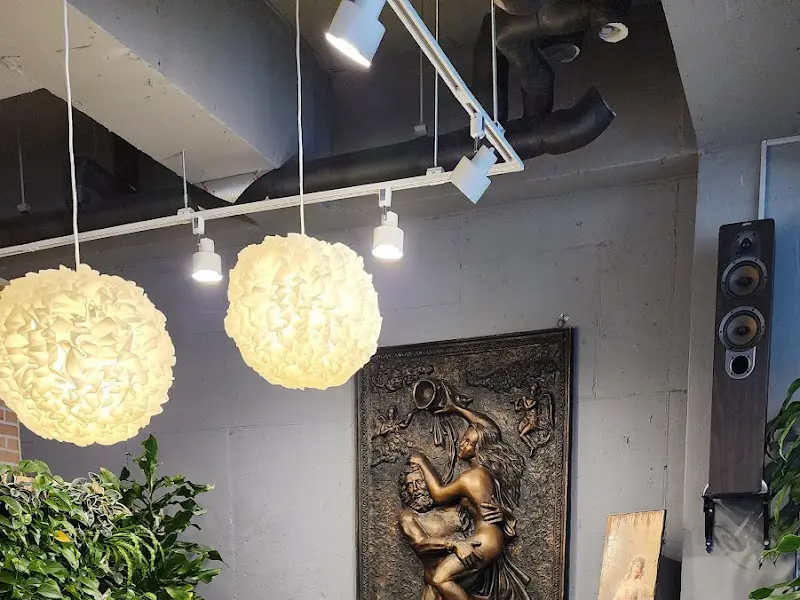 카페 내부 인테리어