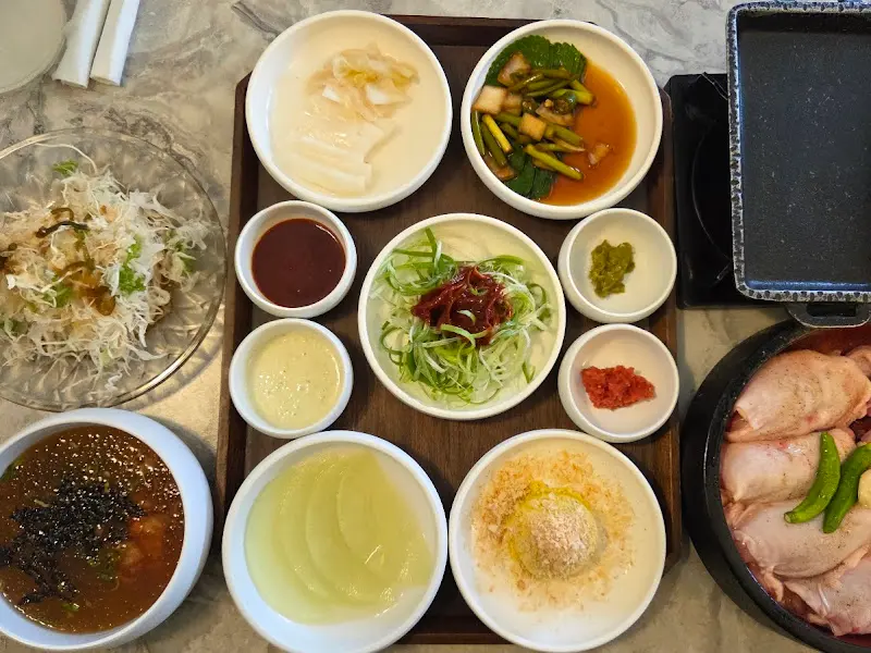 다채로운 밑반찬