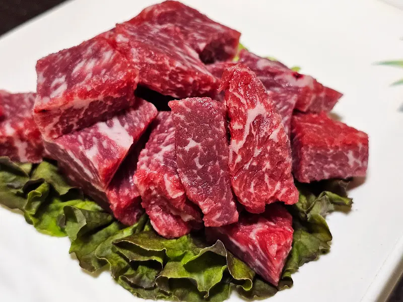 육즙 가득 한우 단면