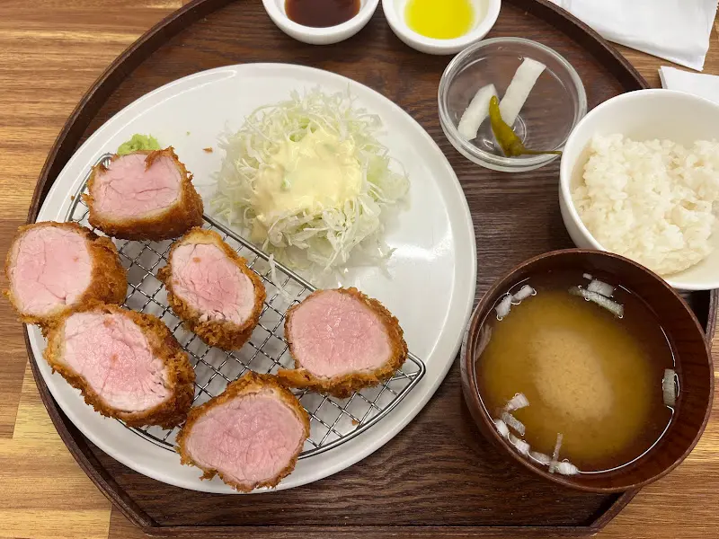 로스카츠 한상차림