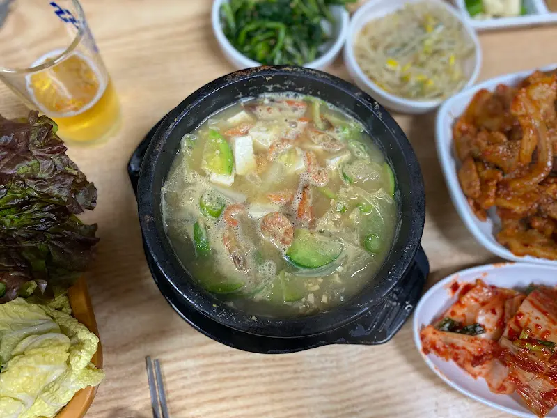 건새우와 애호박이 듬뿍 들어간 된장찌개