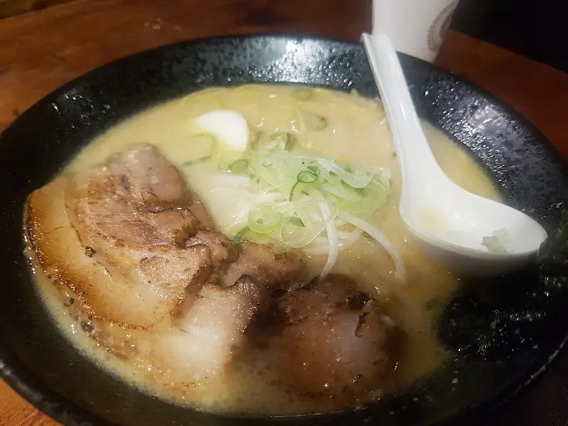 돈코츠 라멘 한 상 차림