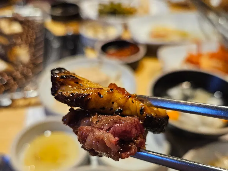 환상적인 한우 삼합