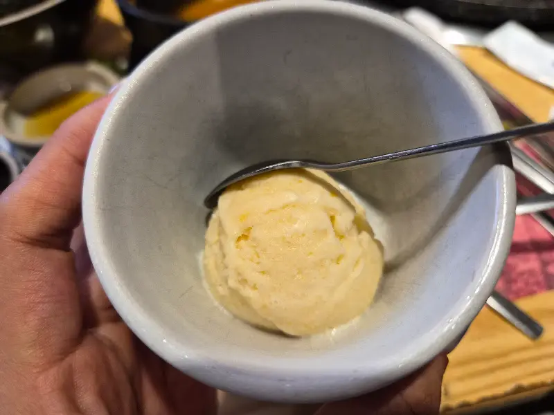 입가심으로 완벽한 수제 아이스크림