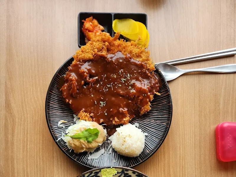 돈호크의 돈까스 정식