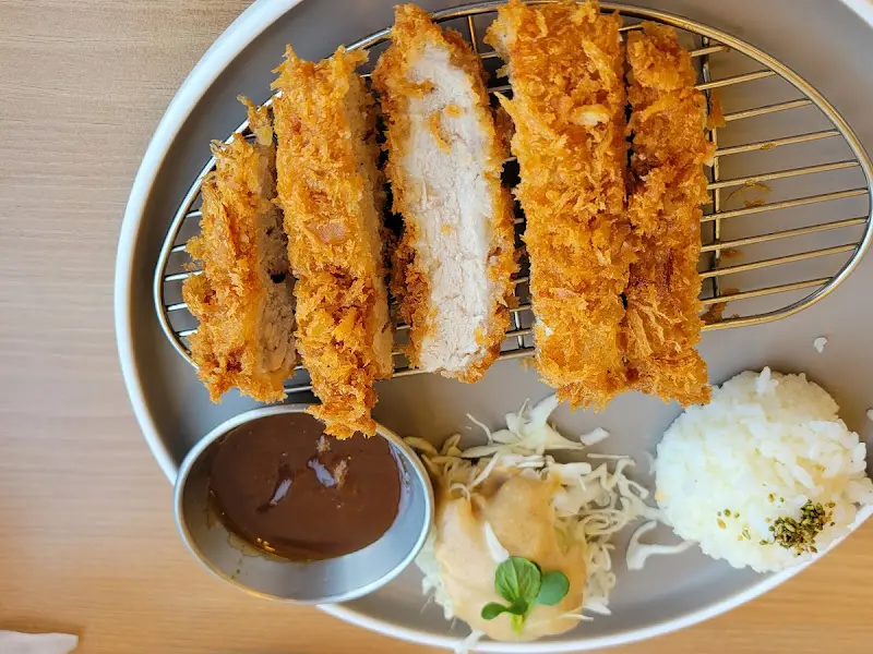 돈호크의 돈까스 근접샷