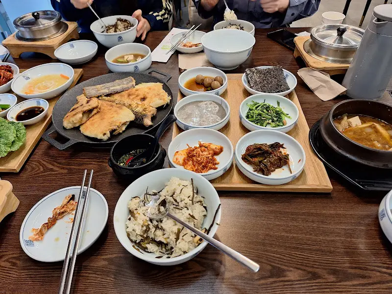 다랭이마을밥상 한상차림