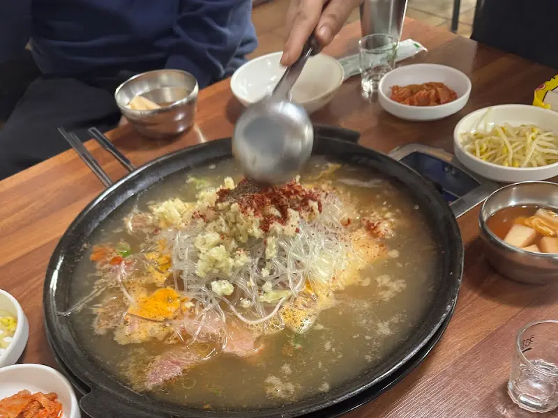 부대찌개 조리 과정