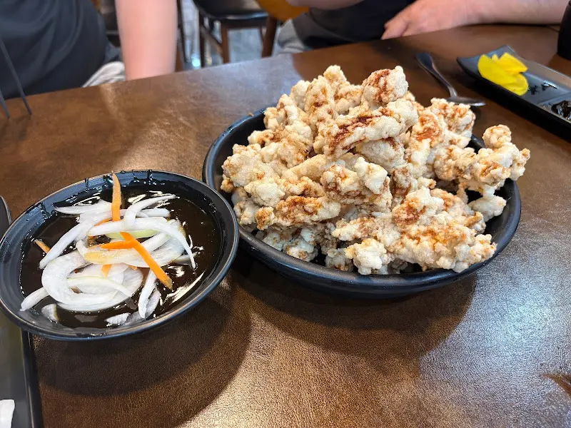 갓 튀겨져 나온 탕수육