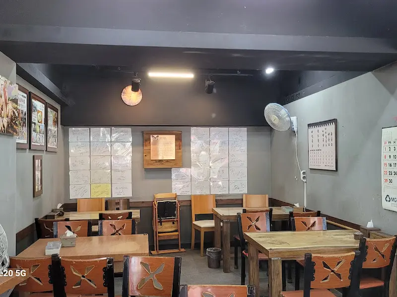 강화국수 내부 모습