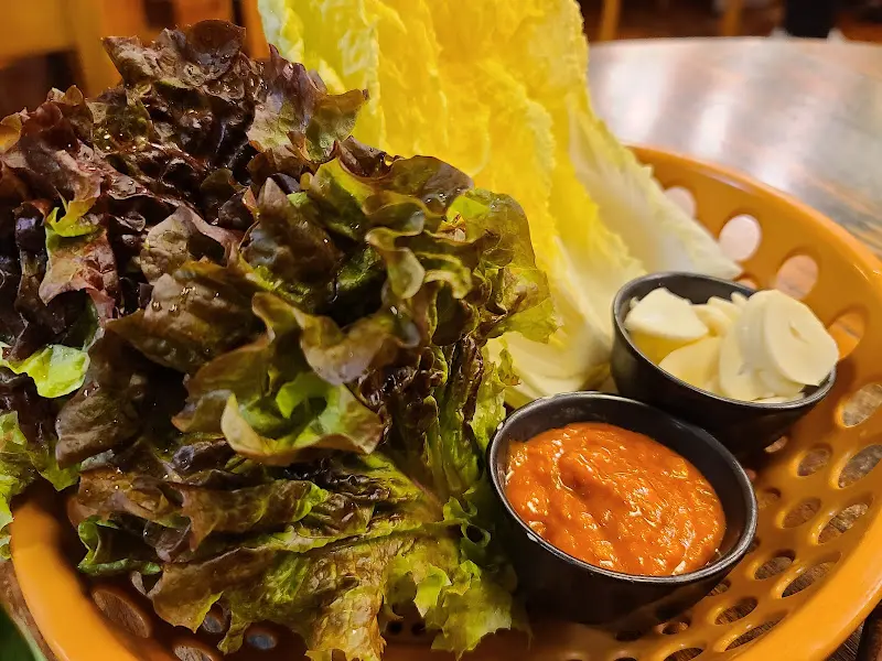 신선한 쌈 채소