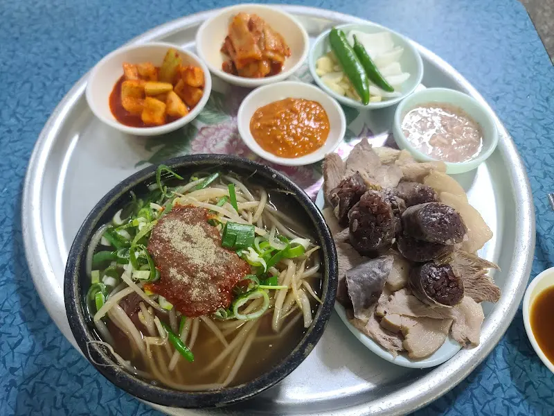 푸짐한 한 상 차림