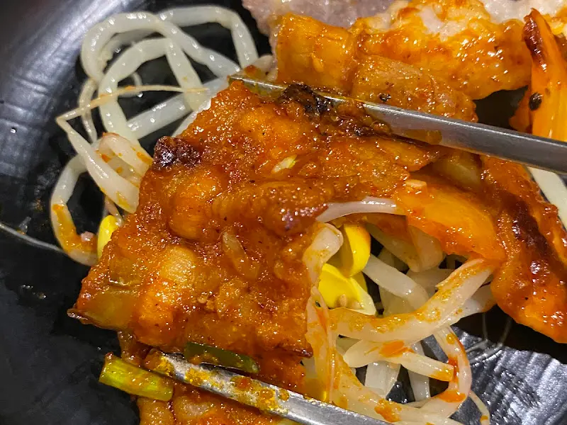 깻잎에 싸 먹는 쭈꾸미