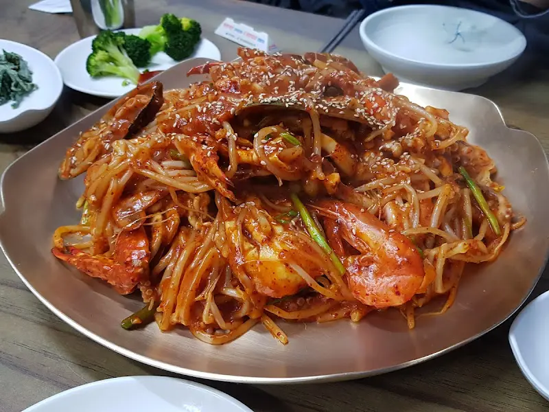 푸짐한 해물찜의 모습
