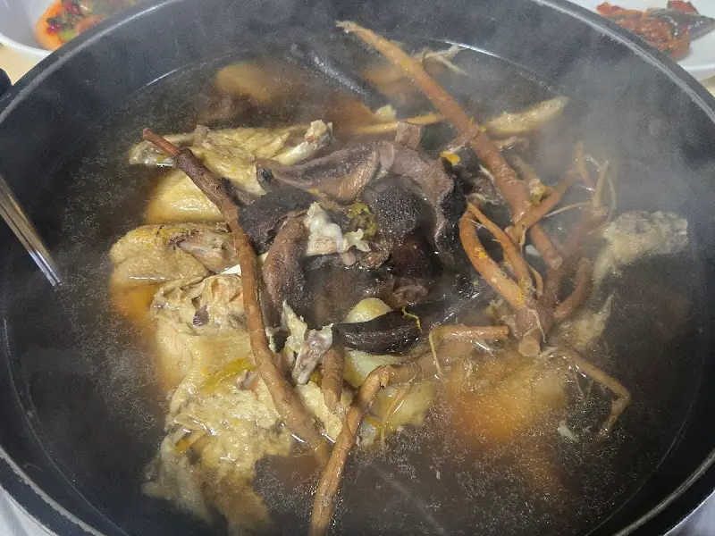 능이백숙 클로즈업