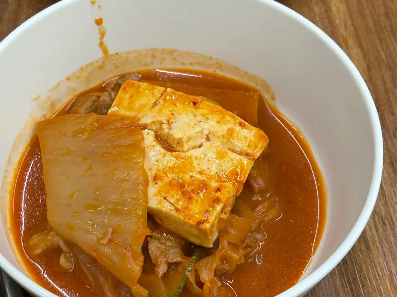 고소한 차돌박이가 듬뿍 들어간 순두부찌개