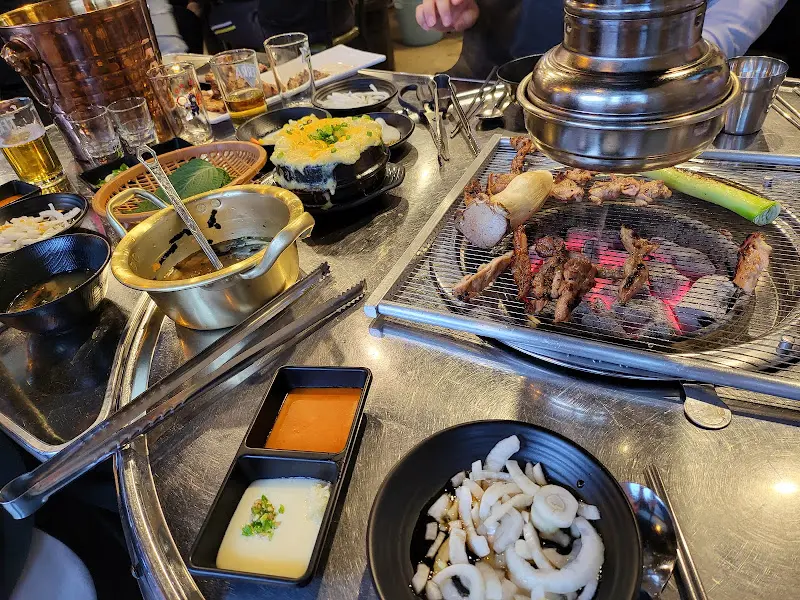 숯불구이 한 상 차림