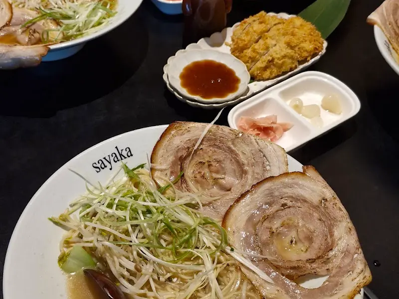 맛있는 라멘과 돈까스