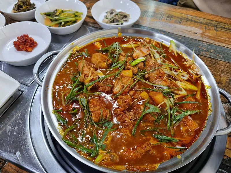 닭도리탕 전체샷