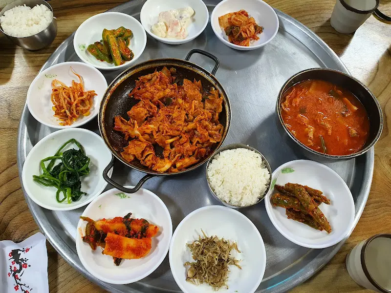 푸짐한 한 상 차림