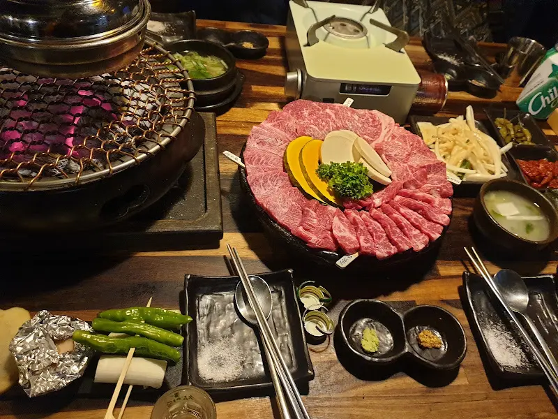 고기 굽는 모습