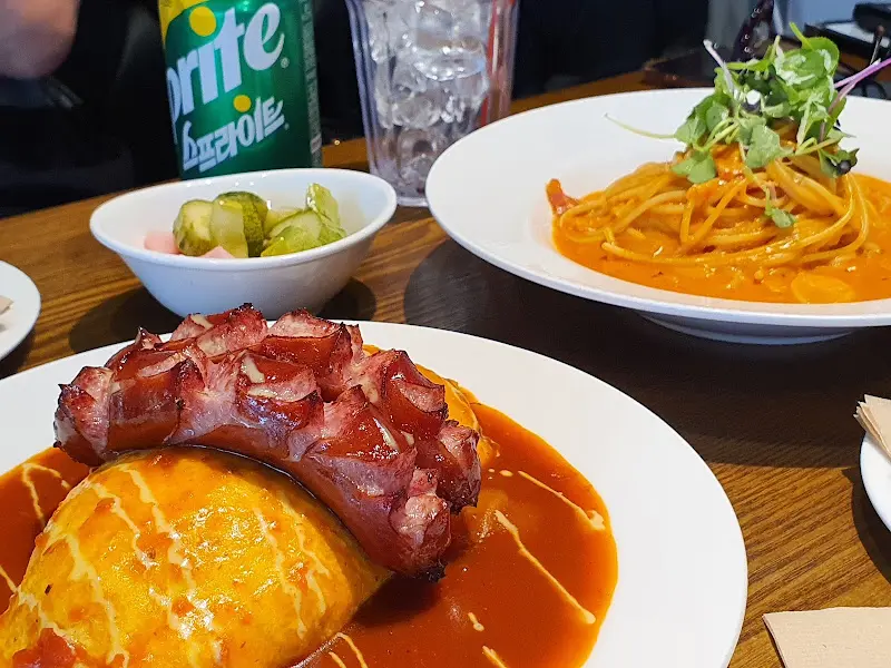 오므라이스와 피클