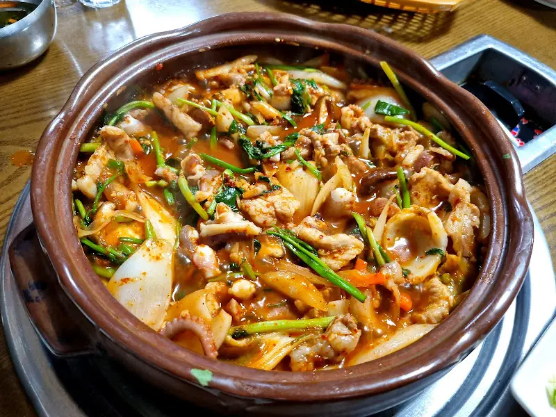 신가네 낙지삼합이 익어가는 모습