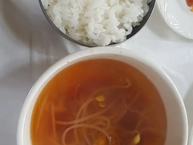 따뜻한 콩나물국