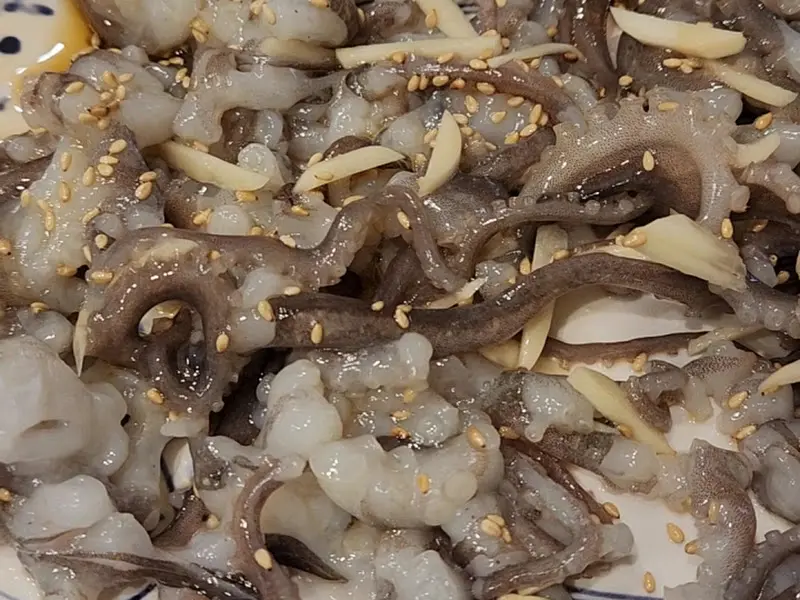 싱싱한 산낙지 탕탕이