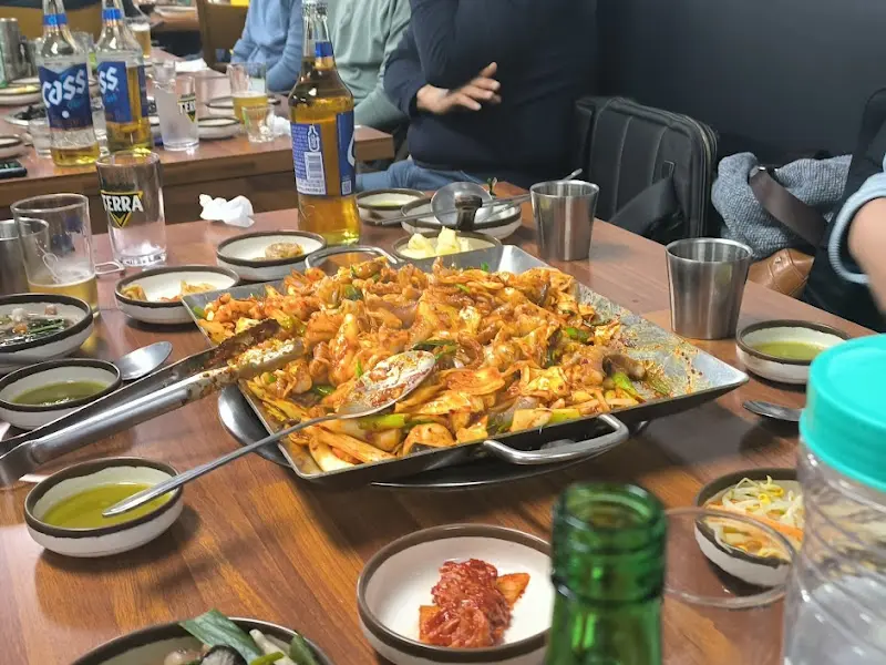 푸짐한 낙지 한 상 차림