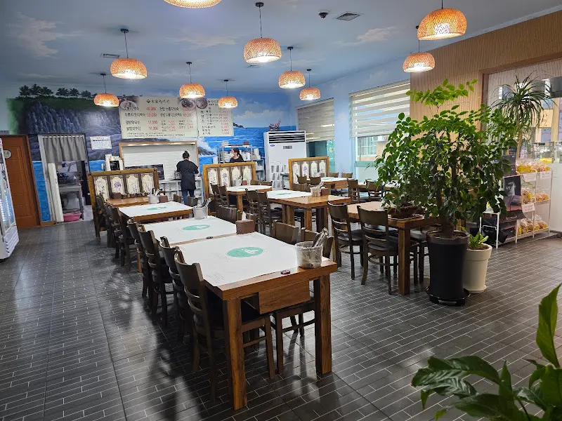 넓고 쾌적한 내부 공간