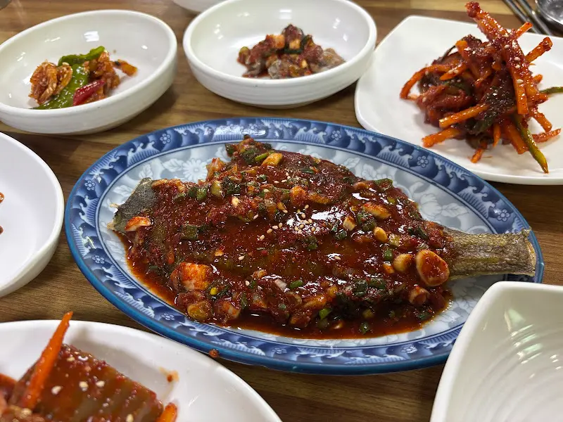 홍덕식당 조기매운탕