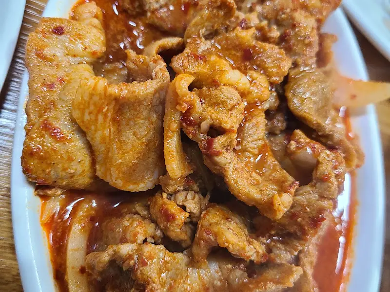 제육볶음의 매콤한 자태