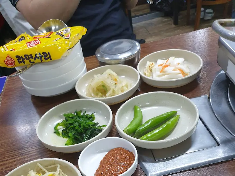 만우정육식당 밑반찬