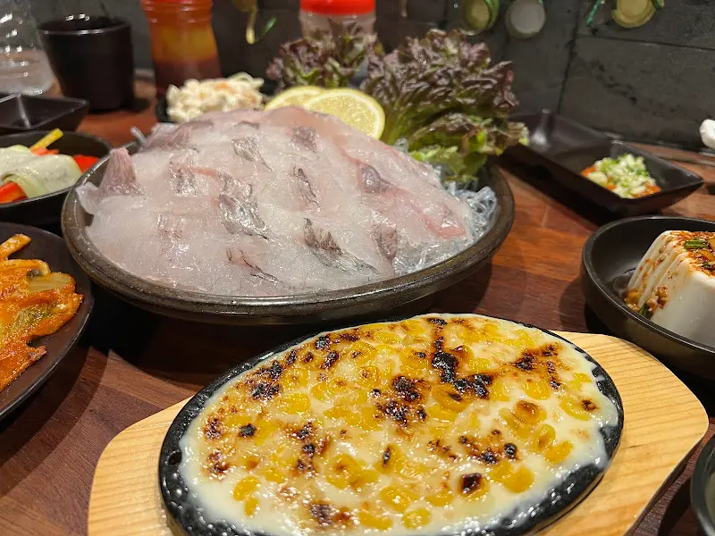 신선한 우럭회와 스끼다시