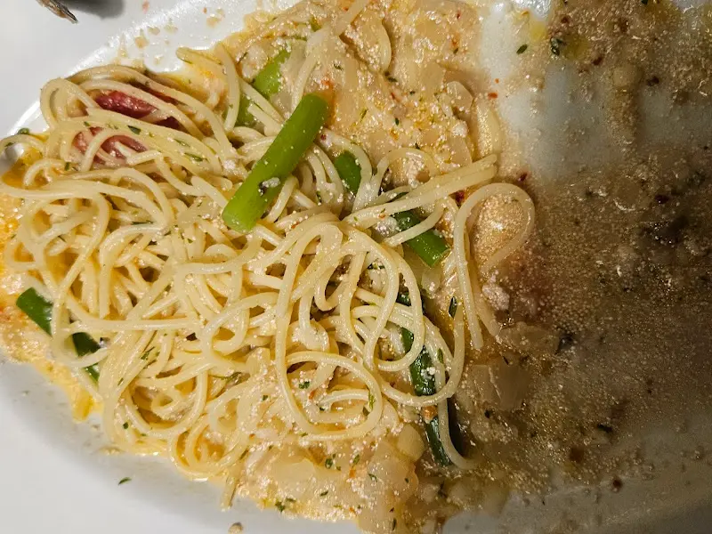 투파인드피터 해산물 토마토 페투치네