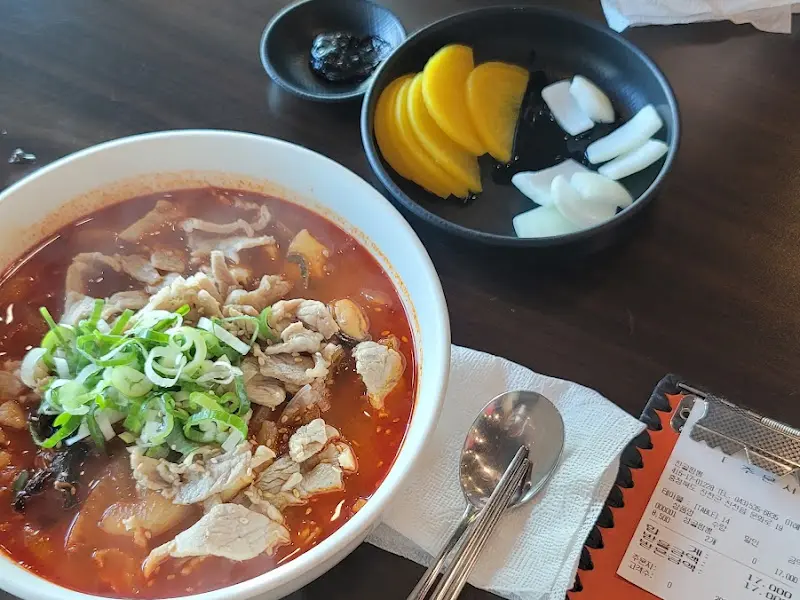 성골짬뽕과 반찬