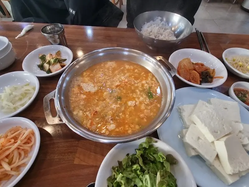 오현리 두부집 한상차림