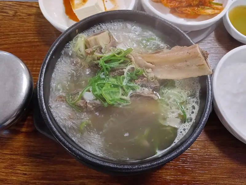 왕갈비탕 클로즈업